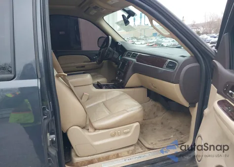 2008 GMC Yukon Xl 1500 Denali из США, поврежденный, VIN 1GKFK66878J131537